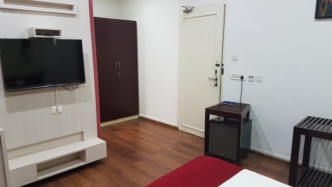 Xavier'S Residency Hotel โกลลัม ภายนอก รูปภาพ