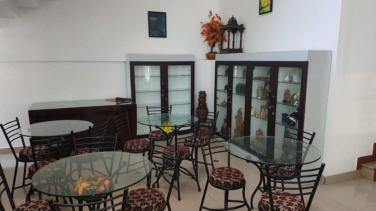 Xavier'S Residency Hotel โกลลัม ภายนอก รูปภาพ