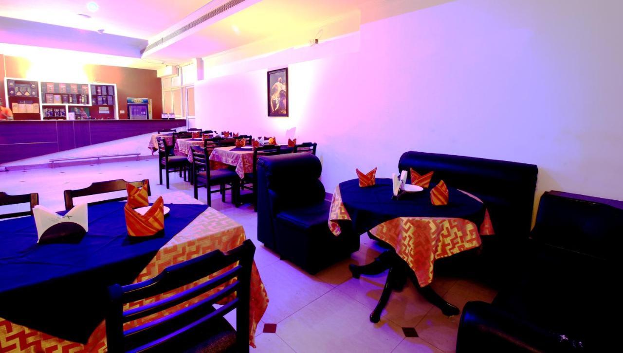 Xavier'S Residency Hotel โกลลัม ภายนอก รูปภาพ