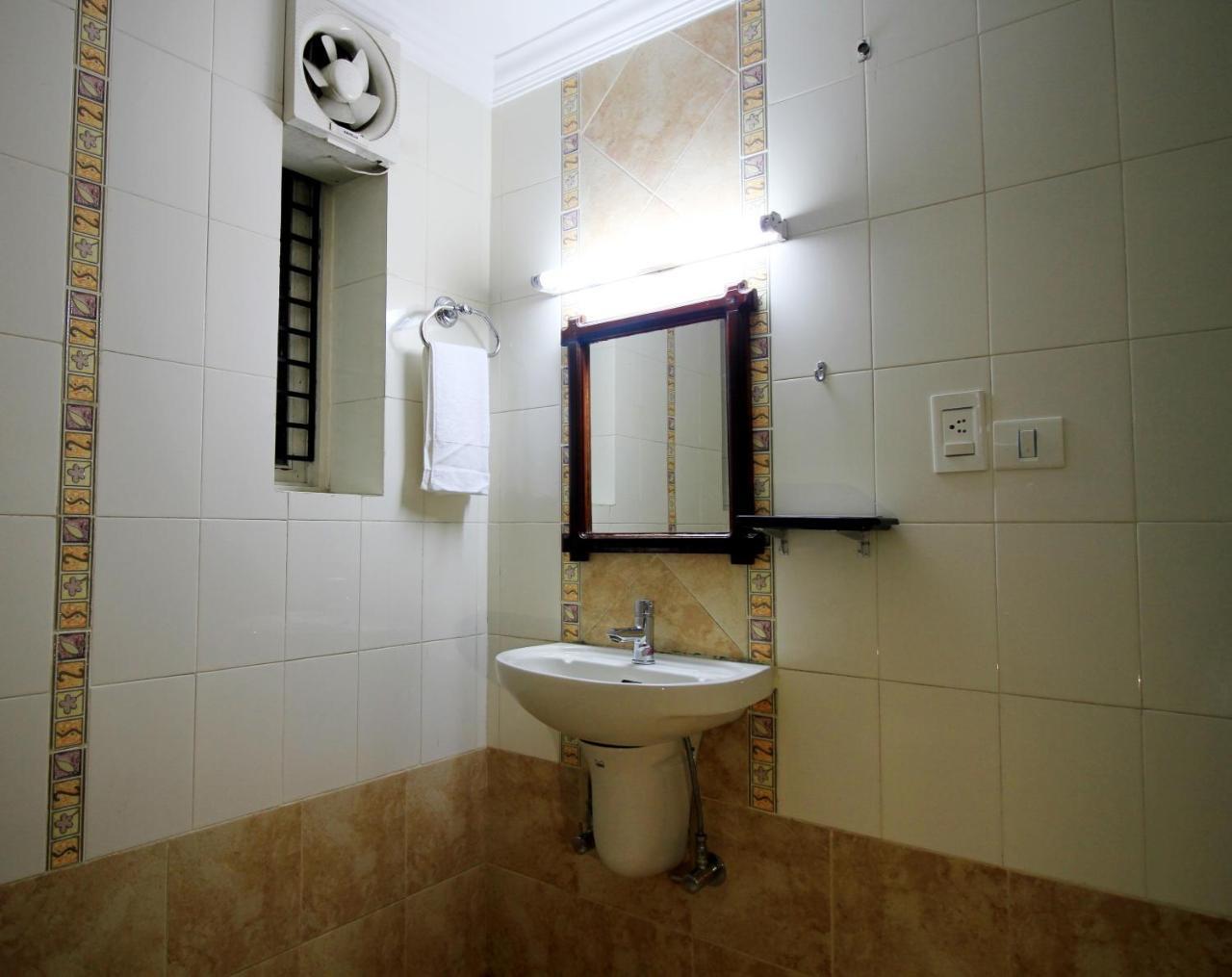 Xavier'S Residency Hotel โกลลัม ภายนอก รูปภาพ